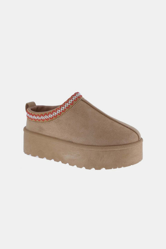 Platform Embroidered Trim Slip-On Boots in Light Brown