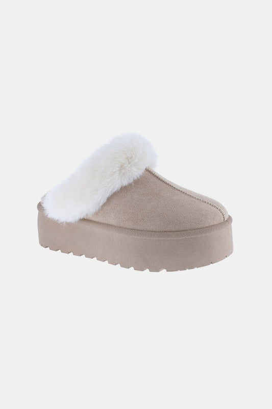 Thick Bottom Fur Trim Snow Slippers in tan