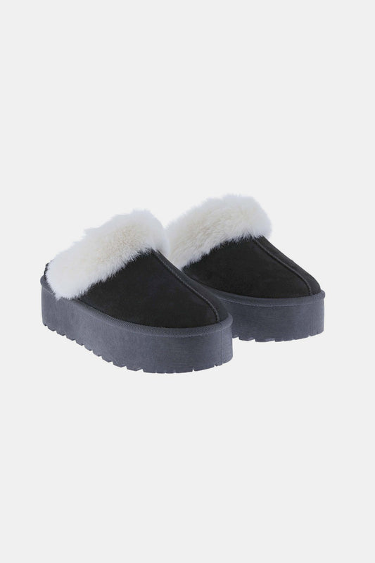 Thick Bottom Fur Trim Snow Slippers in black